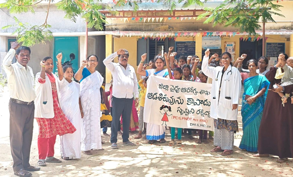 బిడ్డలకు జీవన నైపుణ్యాలను కన్నవారే కల్పించాలి  డా:శ్రీగిరీష